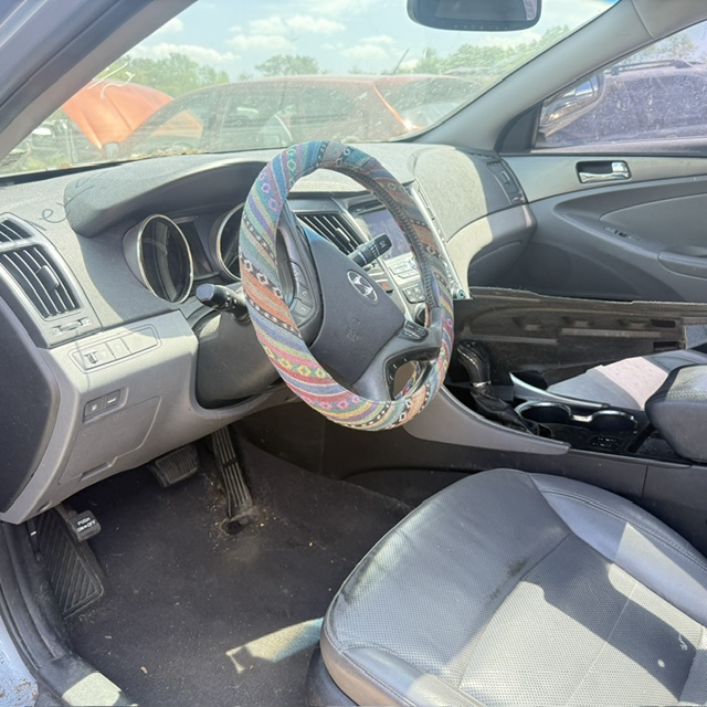 hyundai sonata hybrid 2011 KMHEC4A47BA001791 image hyundai sonata hybrid 2011 KMHEC4A47BA001791 image